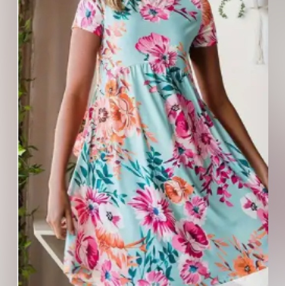 Dresses & Skirts - Feminine Colorful Floral Print Women's Dress